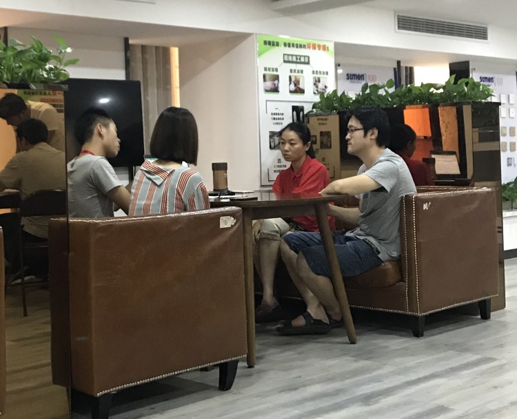 博瑞装饰周末客户沟通装修
