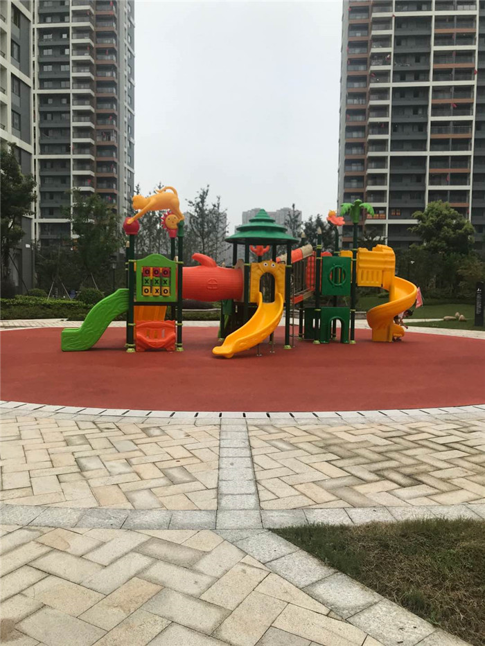 金昌苑装修小区环境欣赏